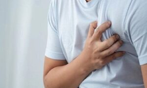 Kiểm soát tốt vảy nến có thể giúp giảm nguy cơ mắc bệnh tim mạch và đột quỵ