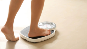 Giữ cân nặng khỏe mạnh giảm nguy cơ mắc các bệnh đồng mắc, vấn đề về khớp ở người bệnh vảy nến